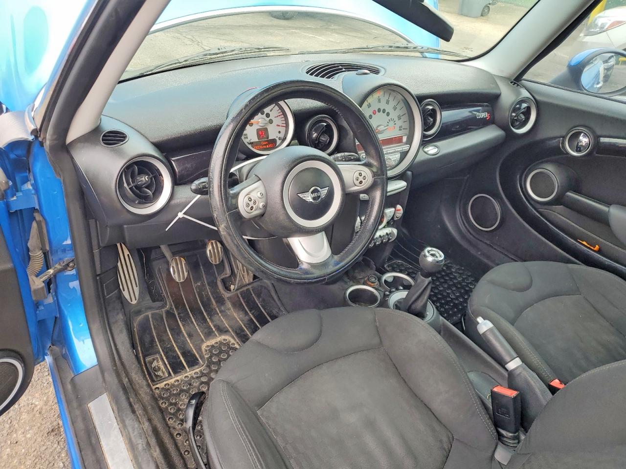 2007 MINI COOPER S photo 15