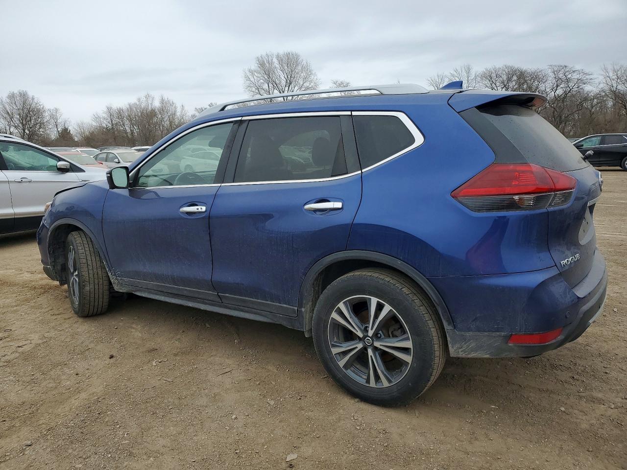 2020 NISSAN ROGUE SV photo 2