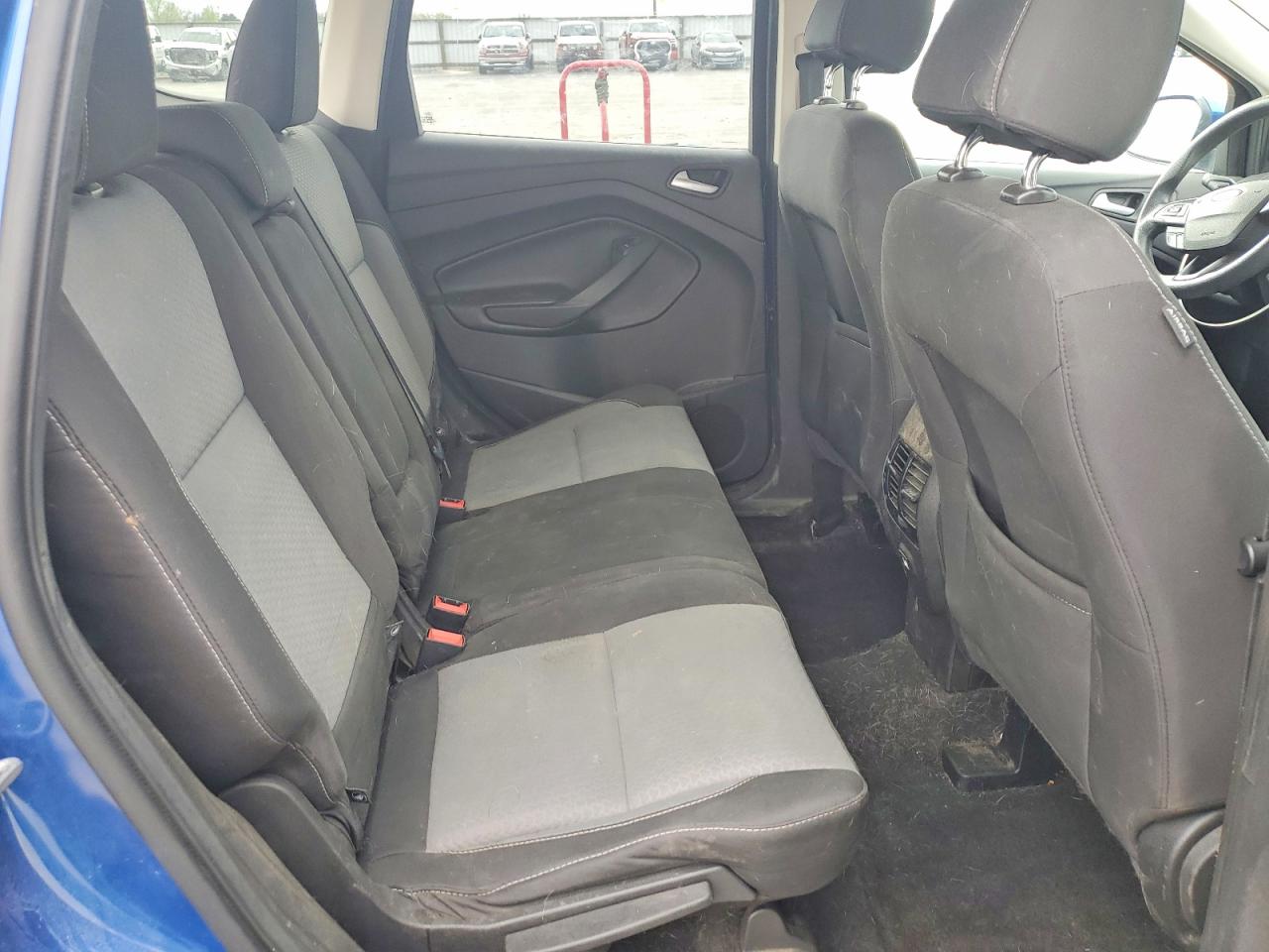 2017 FORD ESCAPE SE photo 11