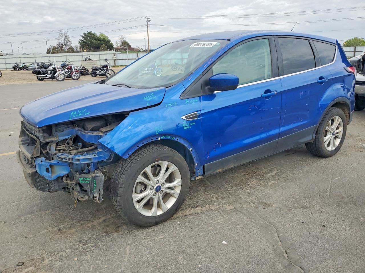 2017 FORD ESCAPE