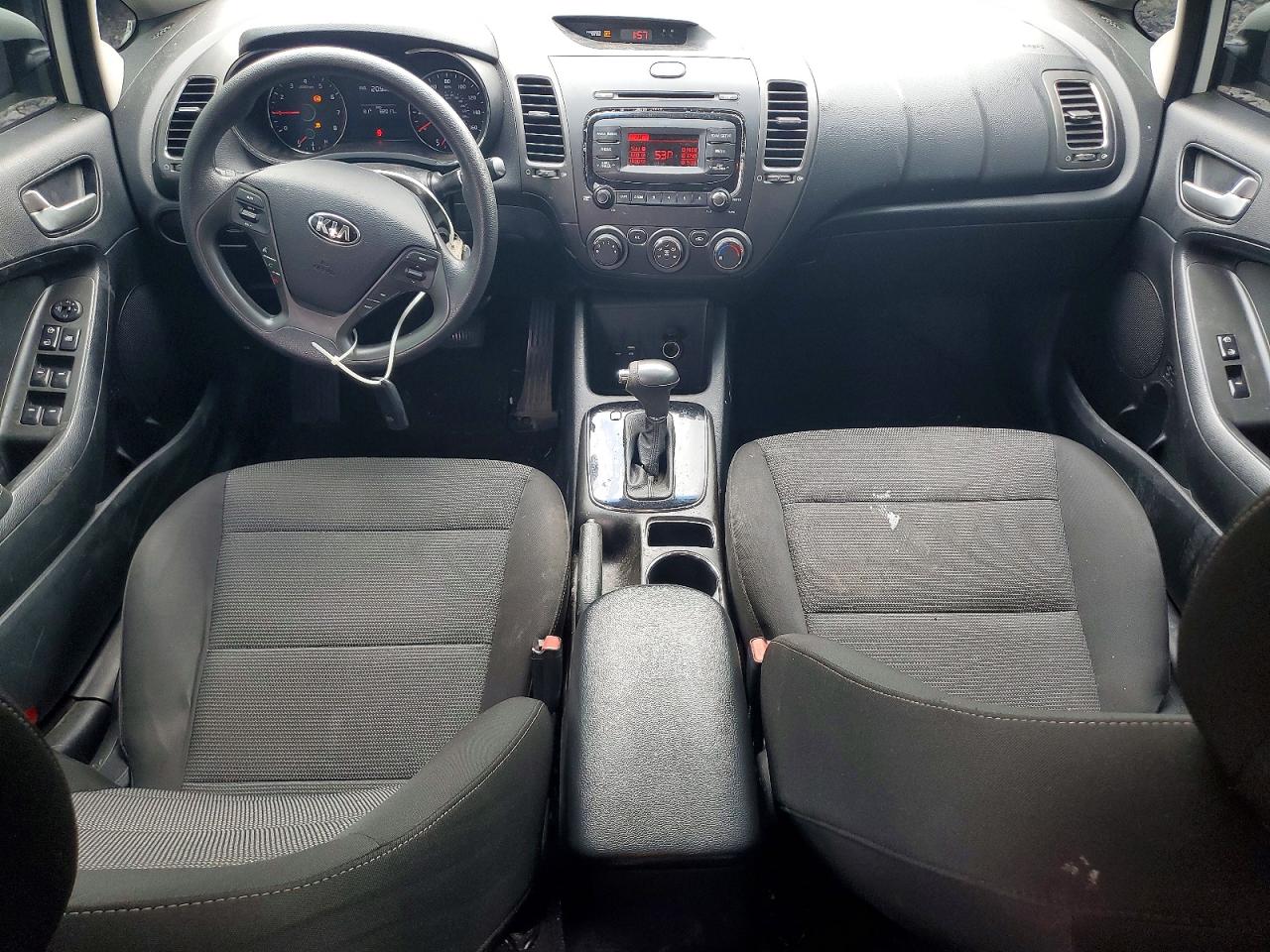 2017 KIA FORTE LX photo 15