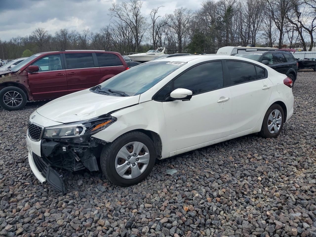 2017 KIA FORTE