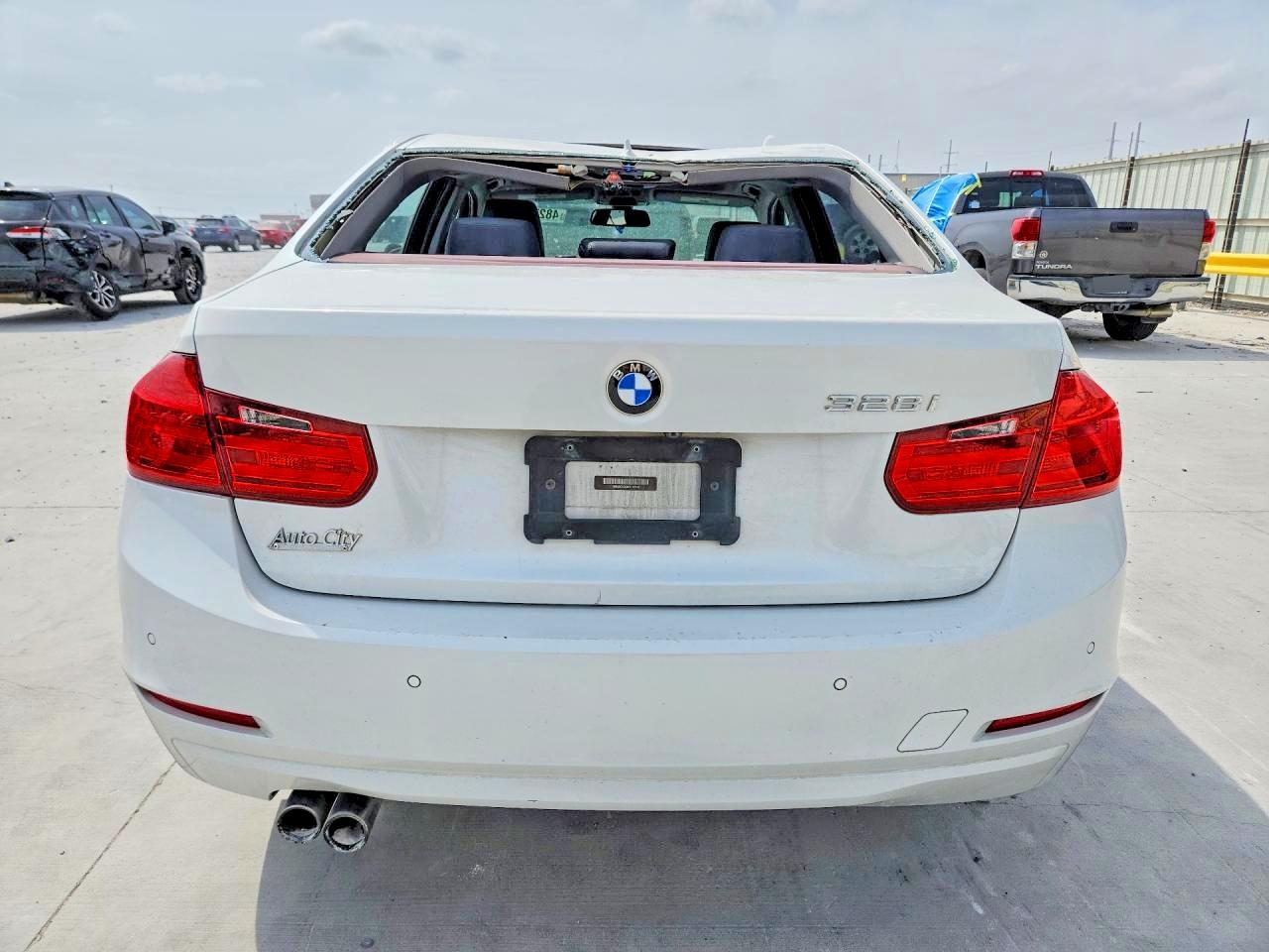 2015 BMW 328 I SULEV photo 16