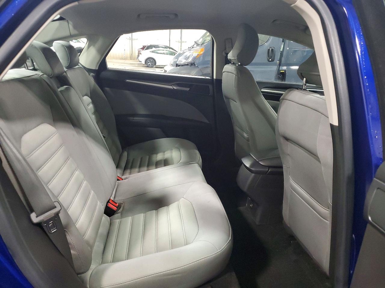 2015 FORD FUSION S photo 19
