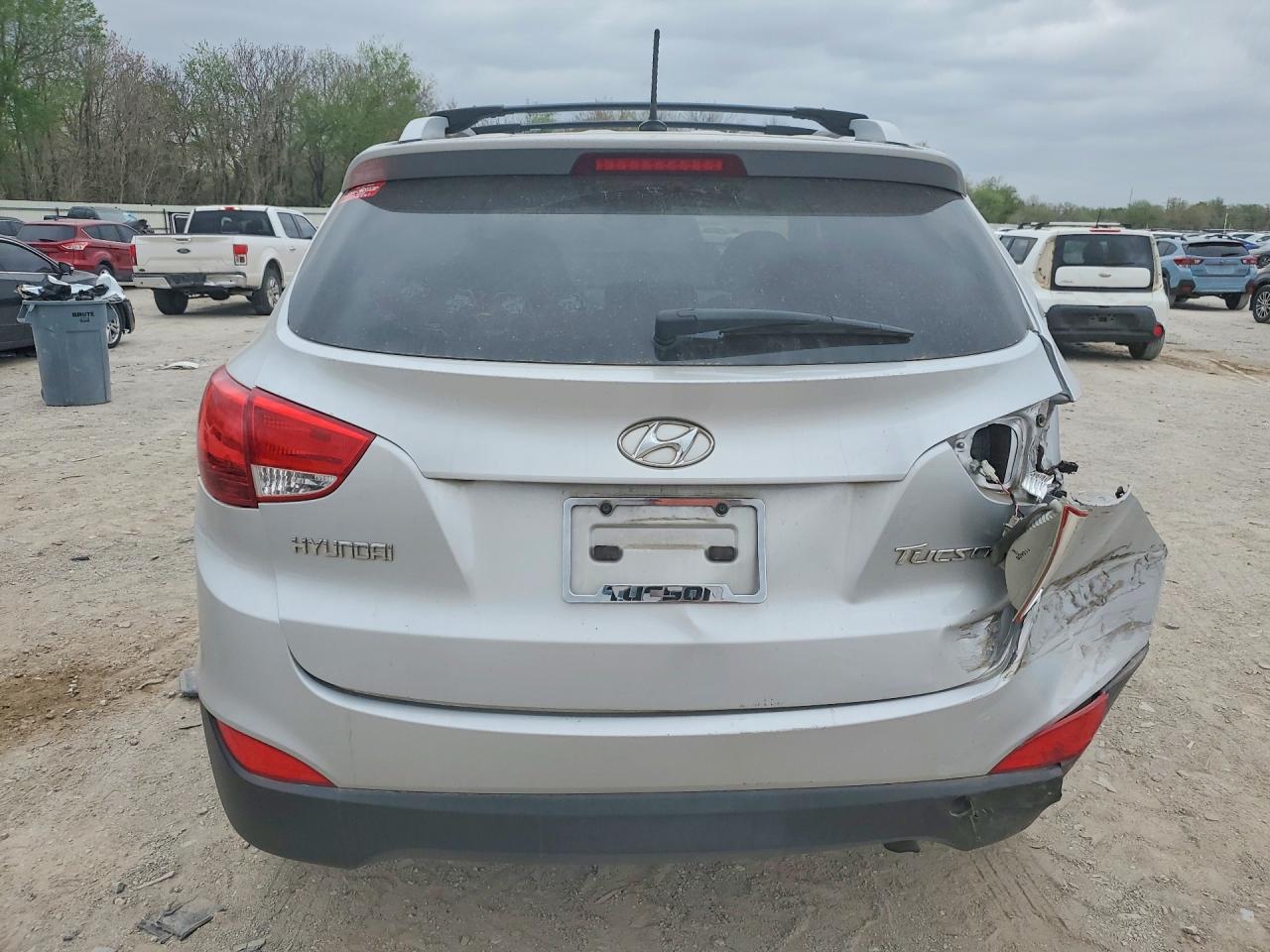 2012 HYUNDAI TUCSON GLS photo 11