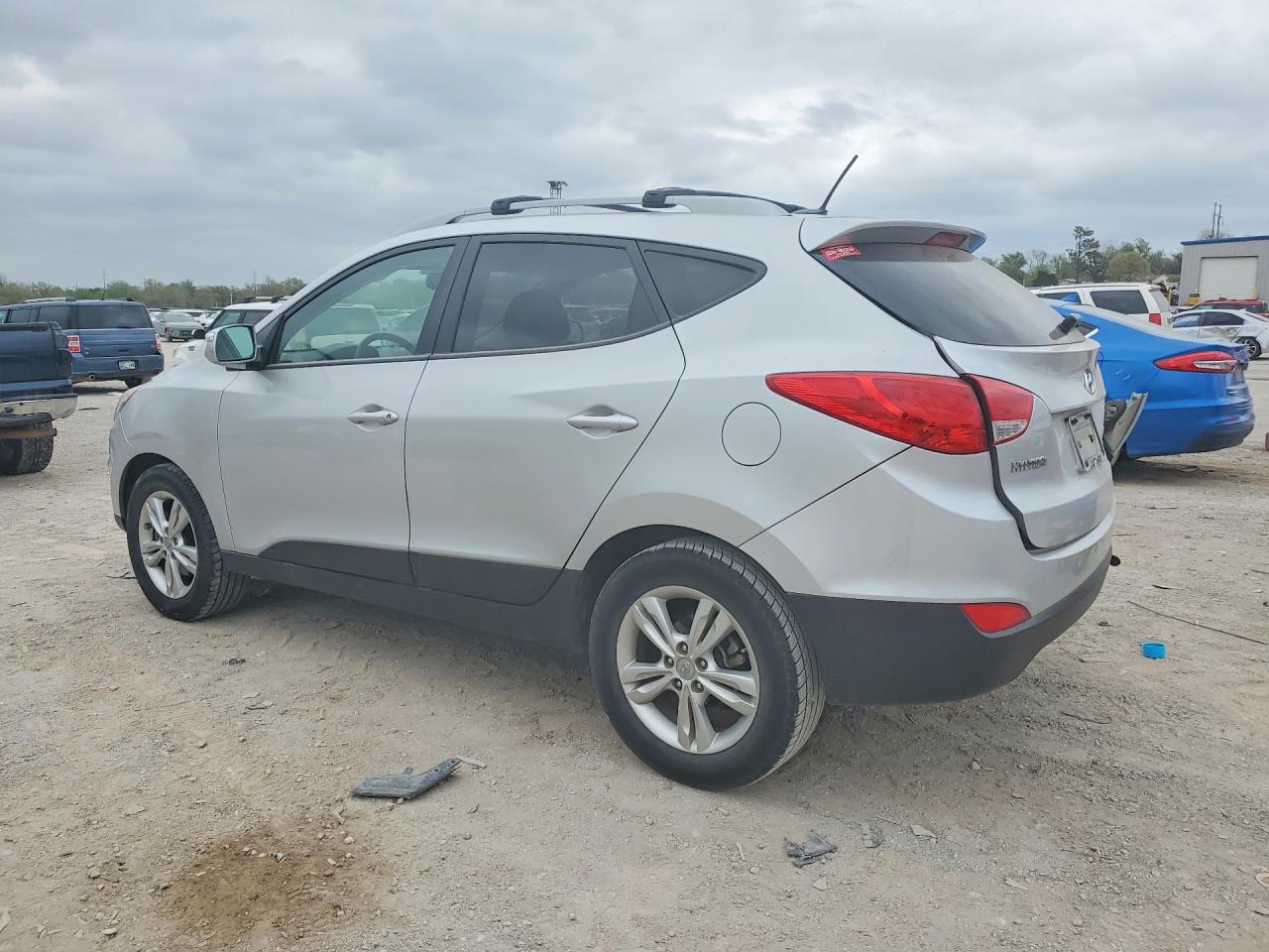 2012 HYUNDAI TUCSON GLS photo 3