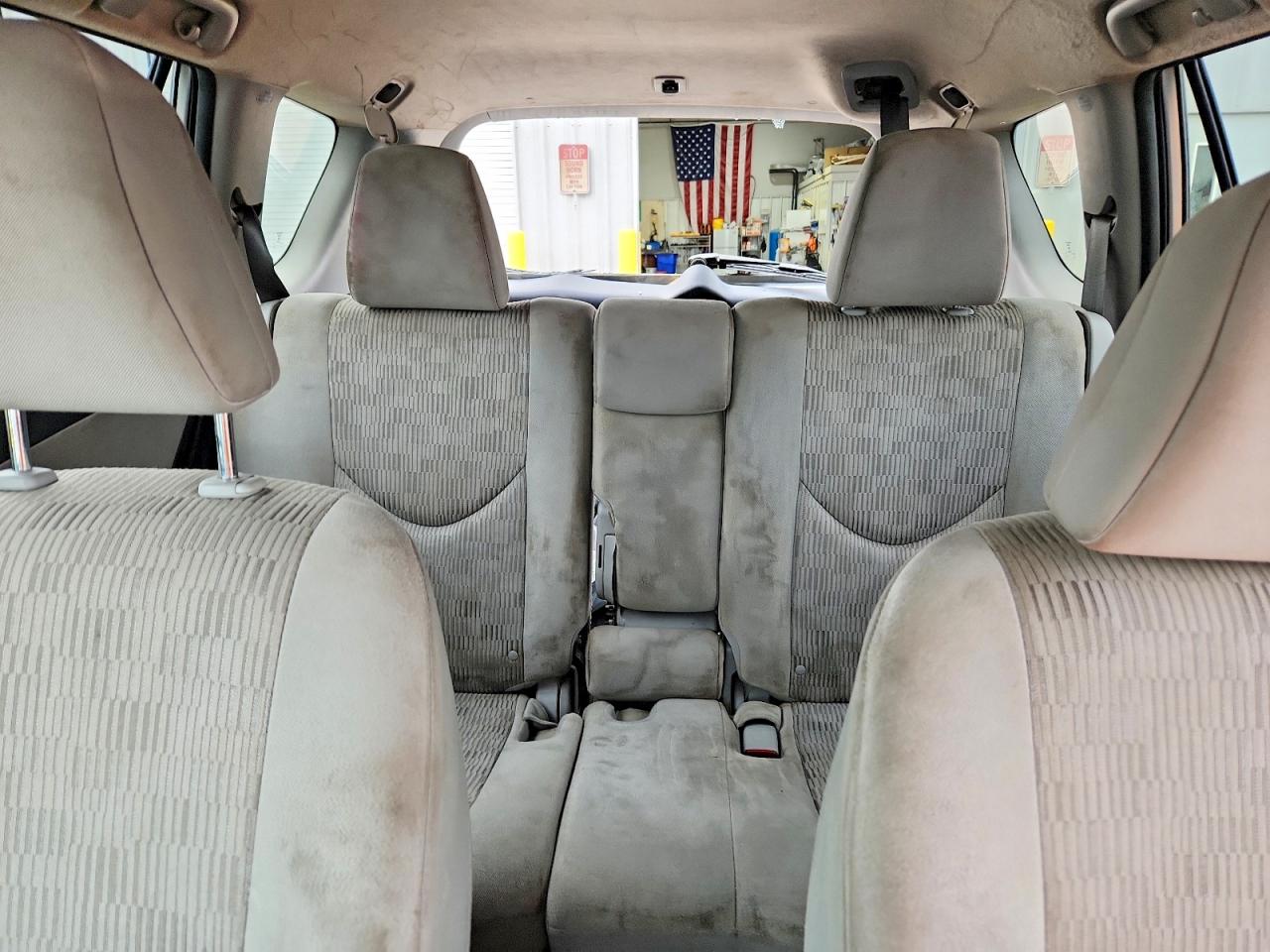 2012 TOYOTA RAV4 photo 19