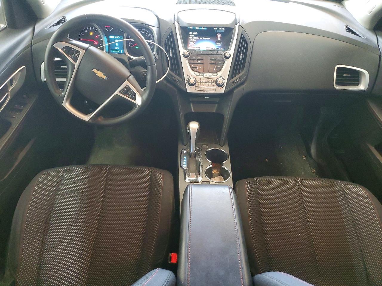 2015 CHEVROLET EQUINOX LT photo 8