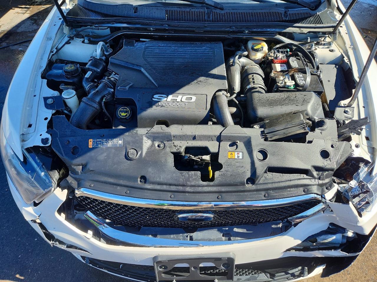 2015 FORD TAURUS SHO photo 11