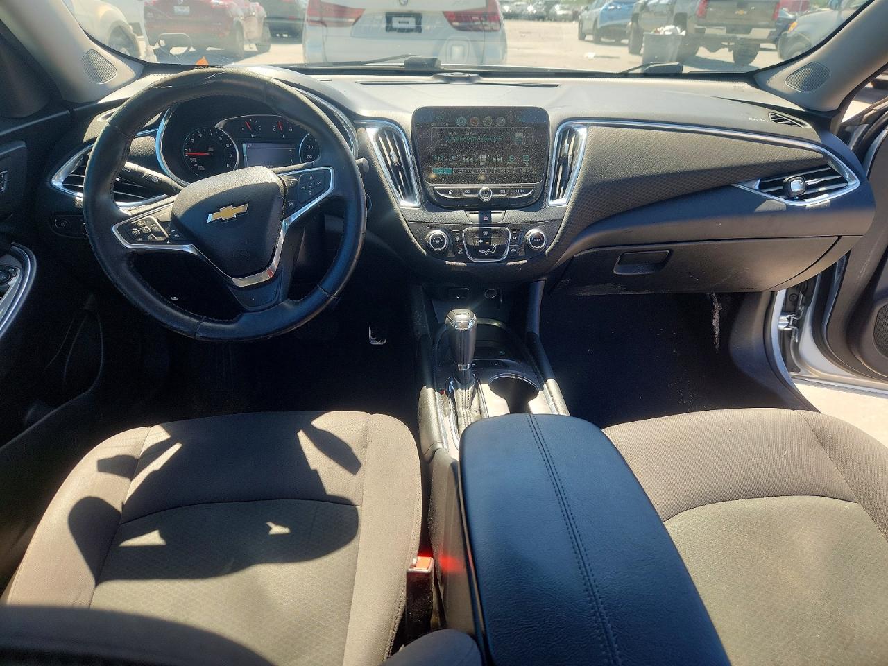 2017 CHEVROLET MALIBU LT photo 15