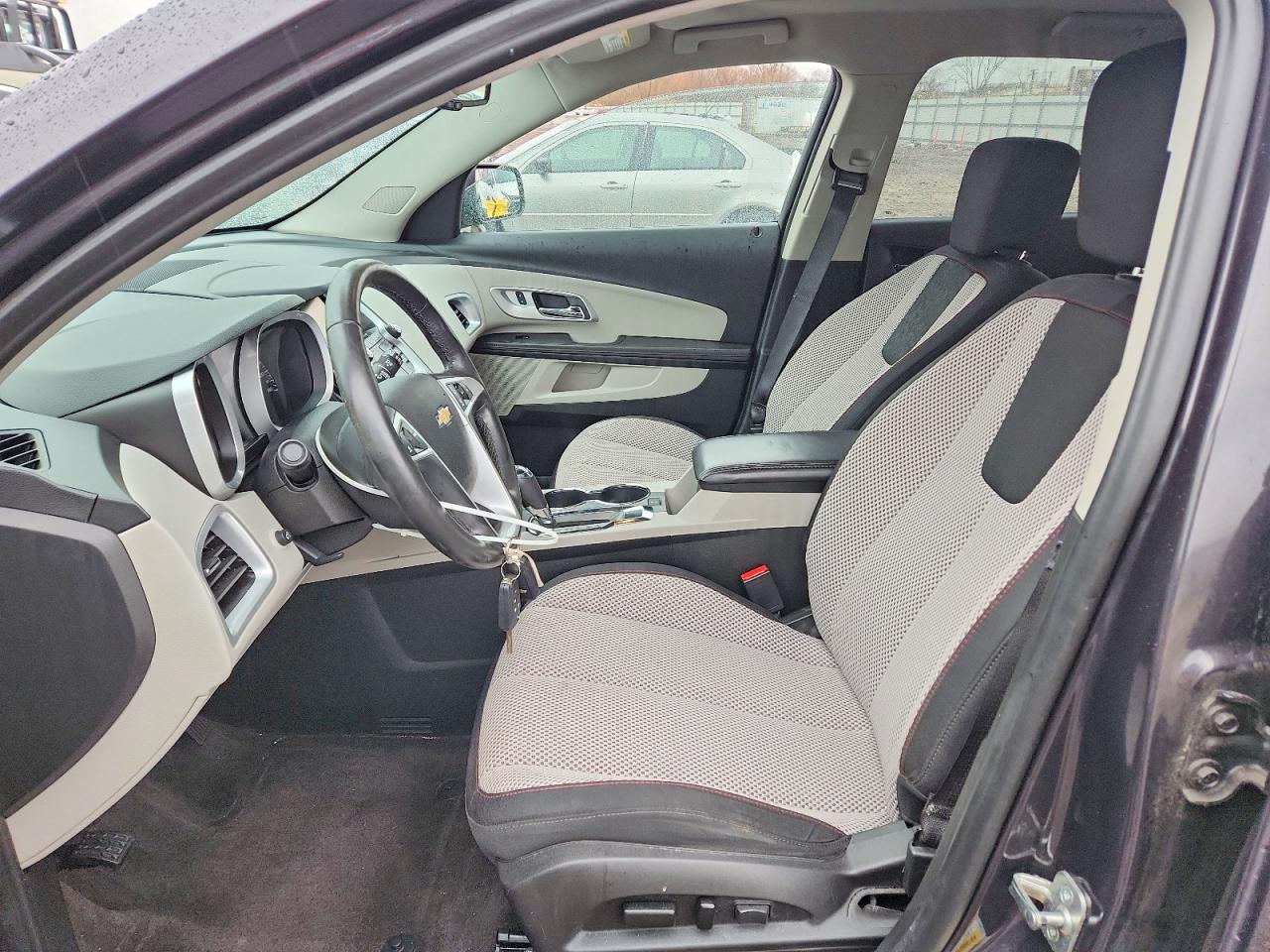 2016 CHEVROLET EQUINOX LT photo 13