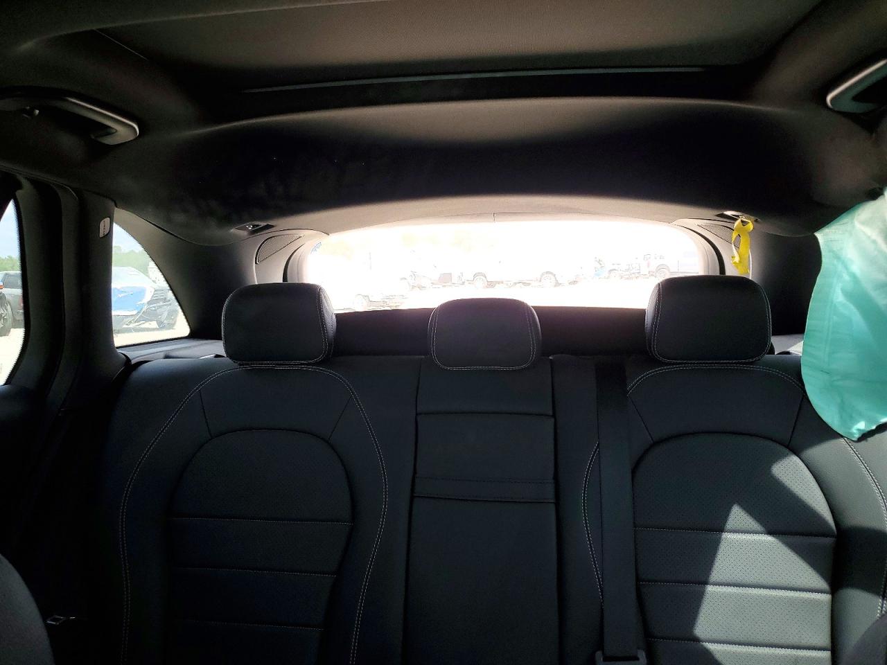 2017 MERCEDES-BENZ GLC 300 photo 19