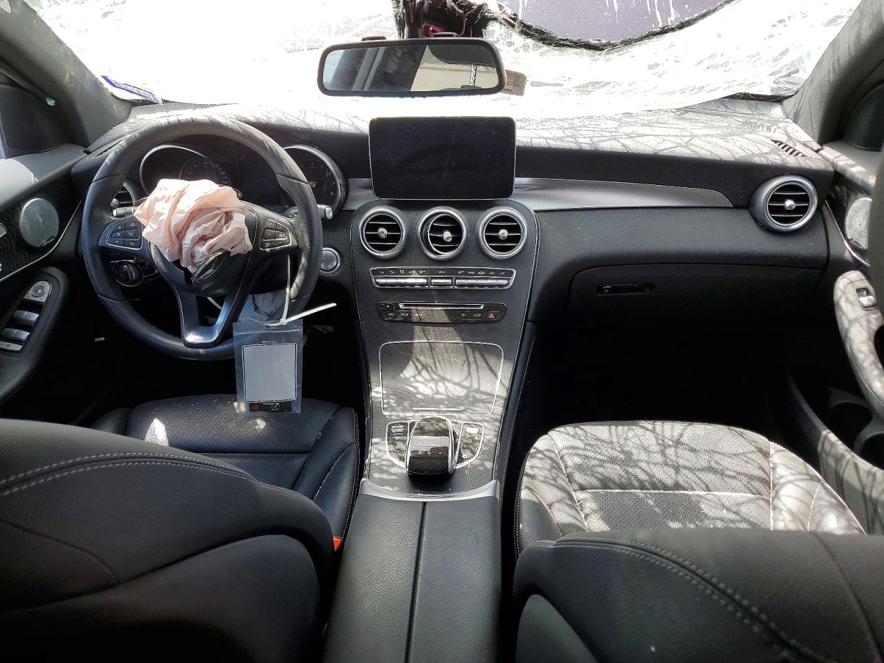 2017 MERCEDES-BENZ GLC 300 photo 15