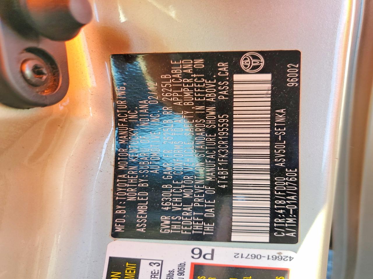 2012 TOYOTA CAMRY LE photo 13