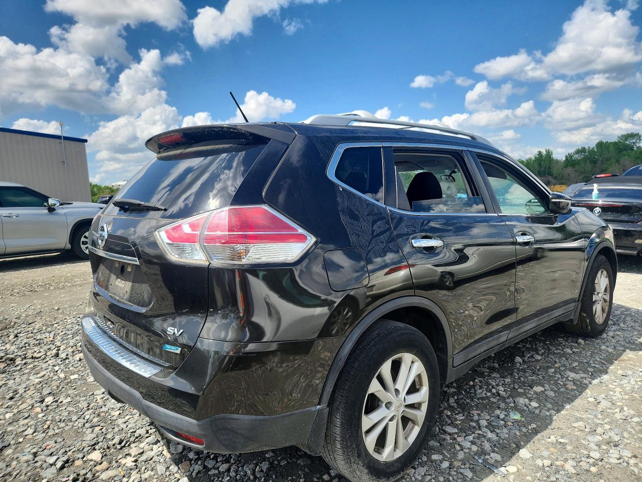 2014 NISSAN ROGUE SV photo 3