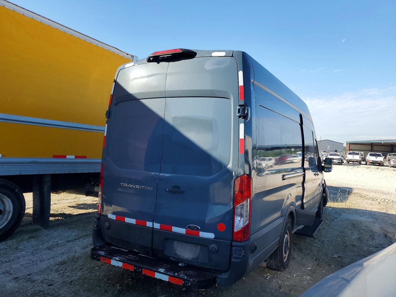 2020 FORD TRANSIT 250 DELIVERY VAN photo 7