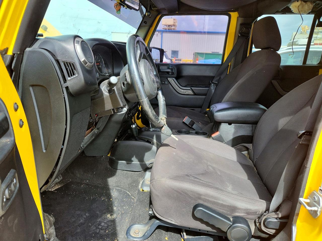 2015 JEEP WRANGLER UNLIMITED SPORT photo 13