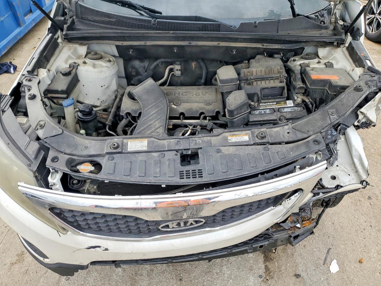 2012 KIA SORENTO LX photo 23
