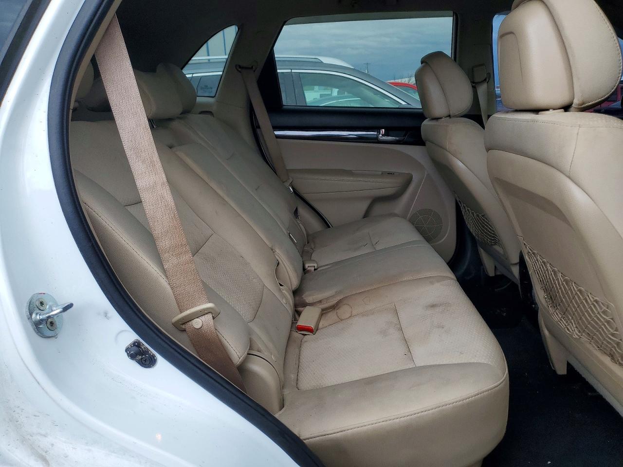 2012 KIA SORENTO LX photo 21