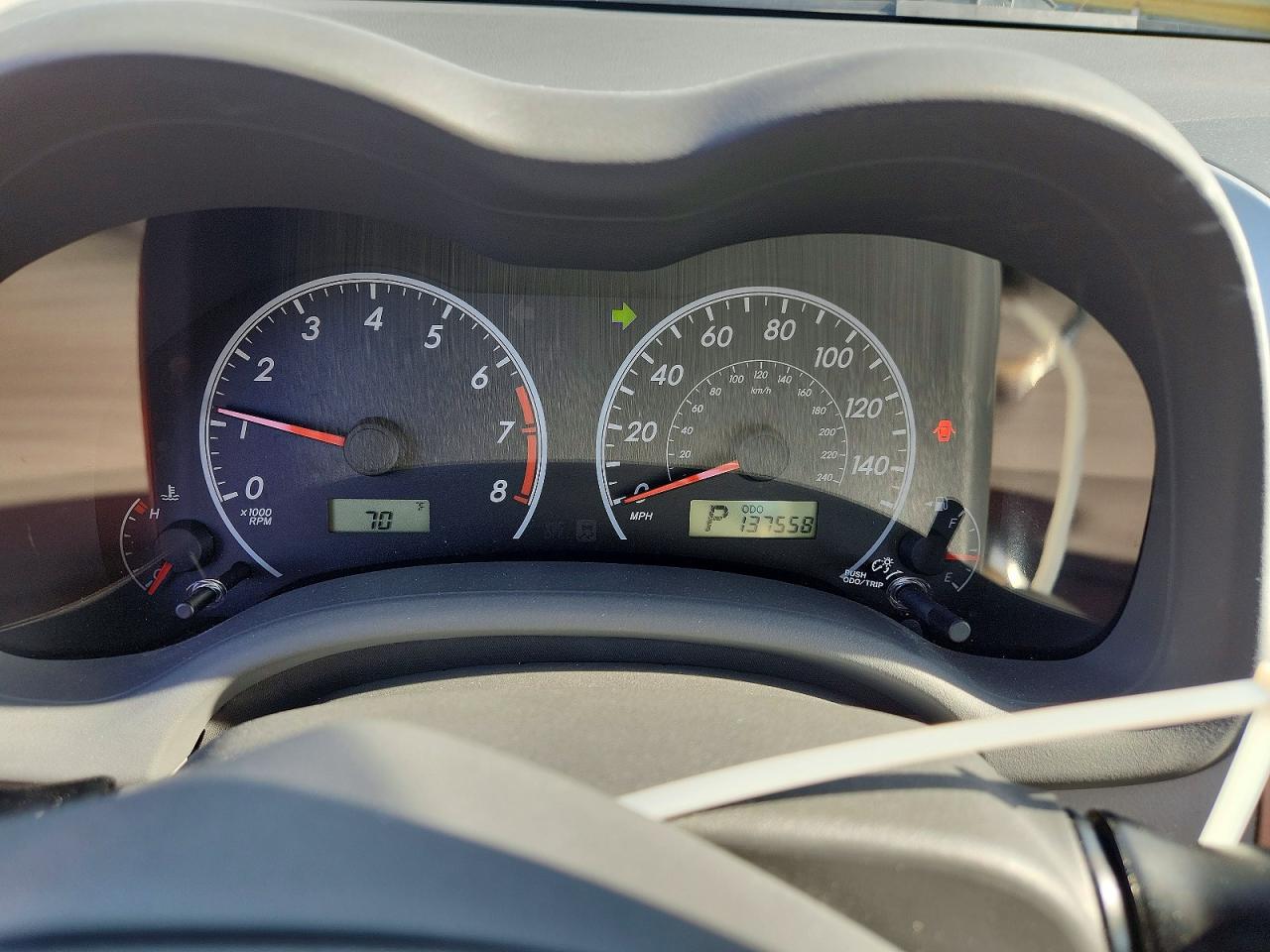 2010 TOYOTA COROLLA LE photo 25