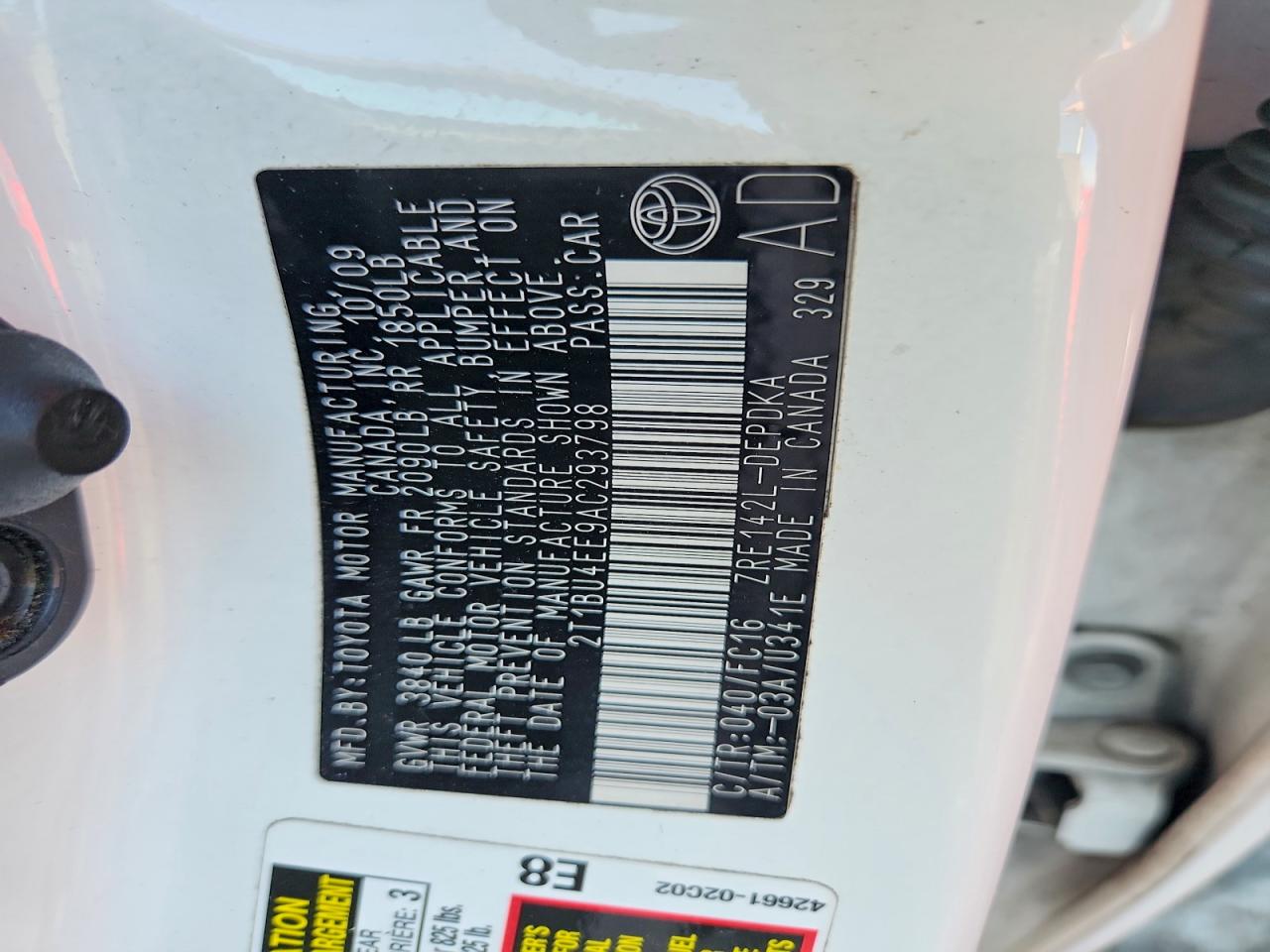 2010 TOYOTA COROLLA LE photo 34