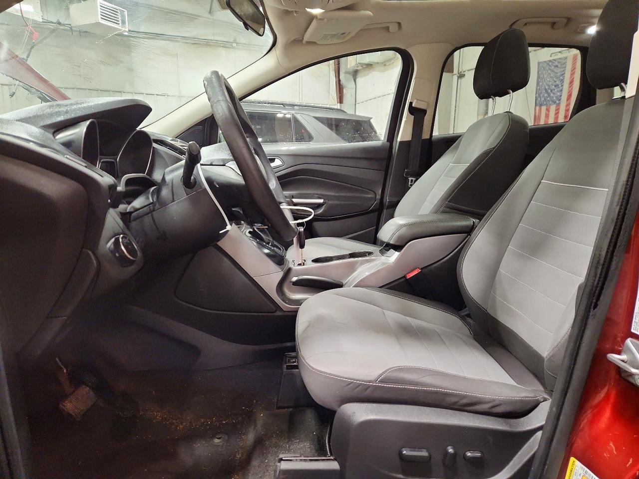 2015 FORD ESCAPE SE photo 13
