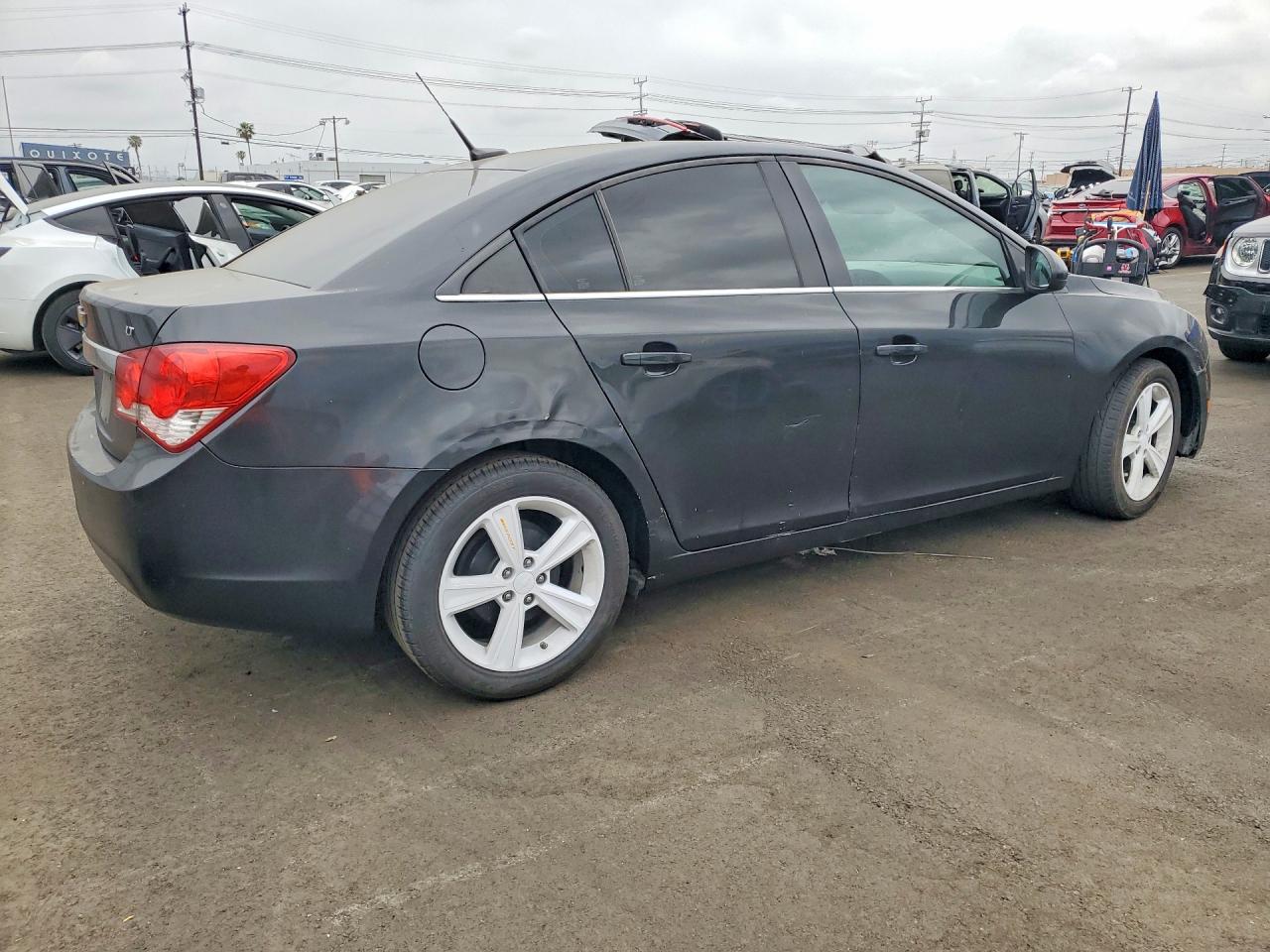 2013 CHEVROLET CRUZE LT photo 5