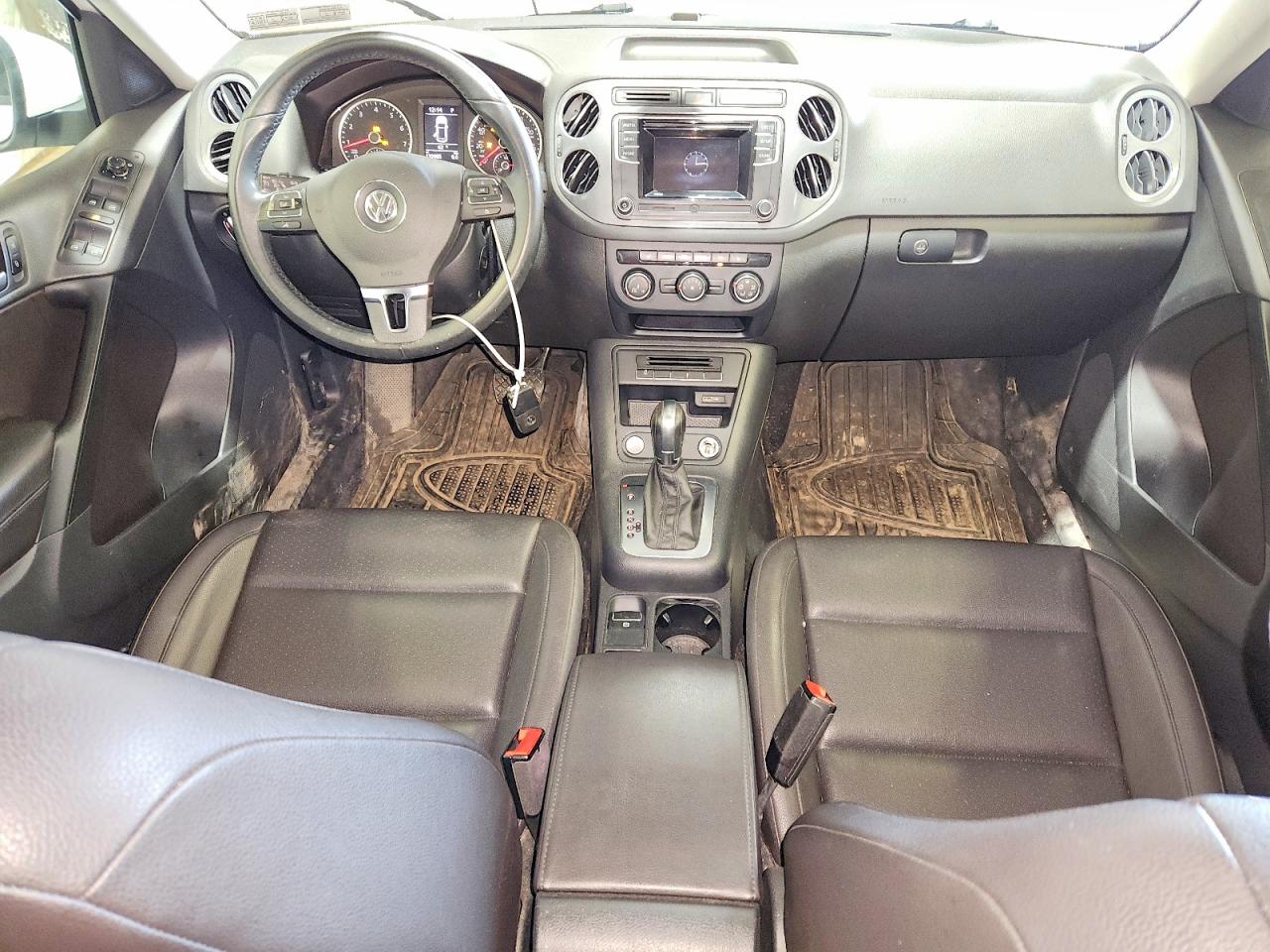 2016 VOLKSWAGEN TIGUAN photo 8