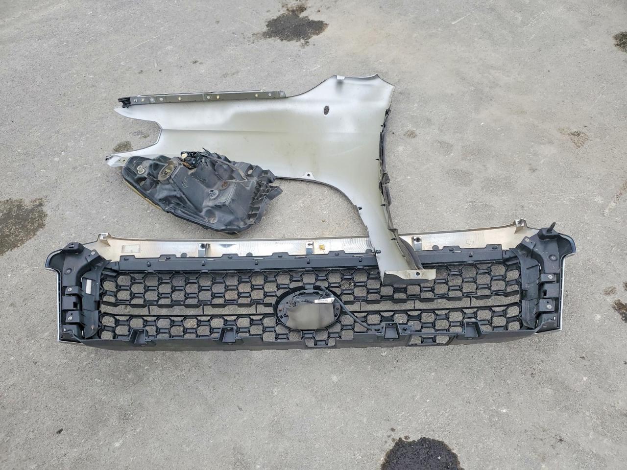 2018 TOYOTA TUNDRA SR5 photo 34