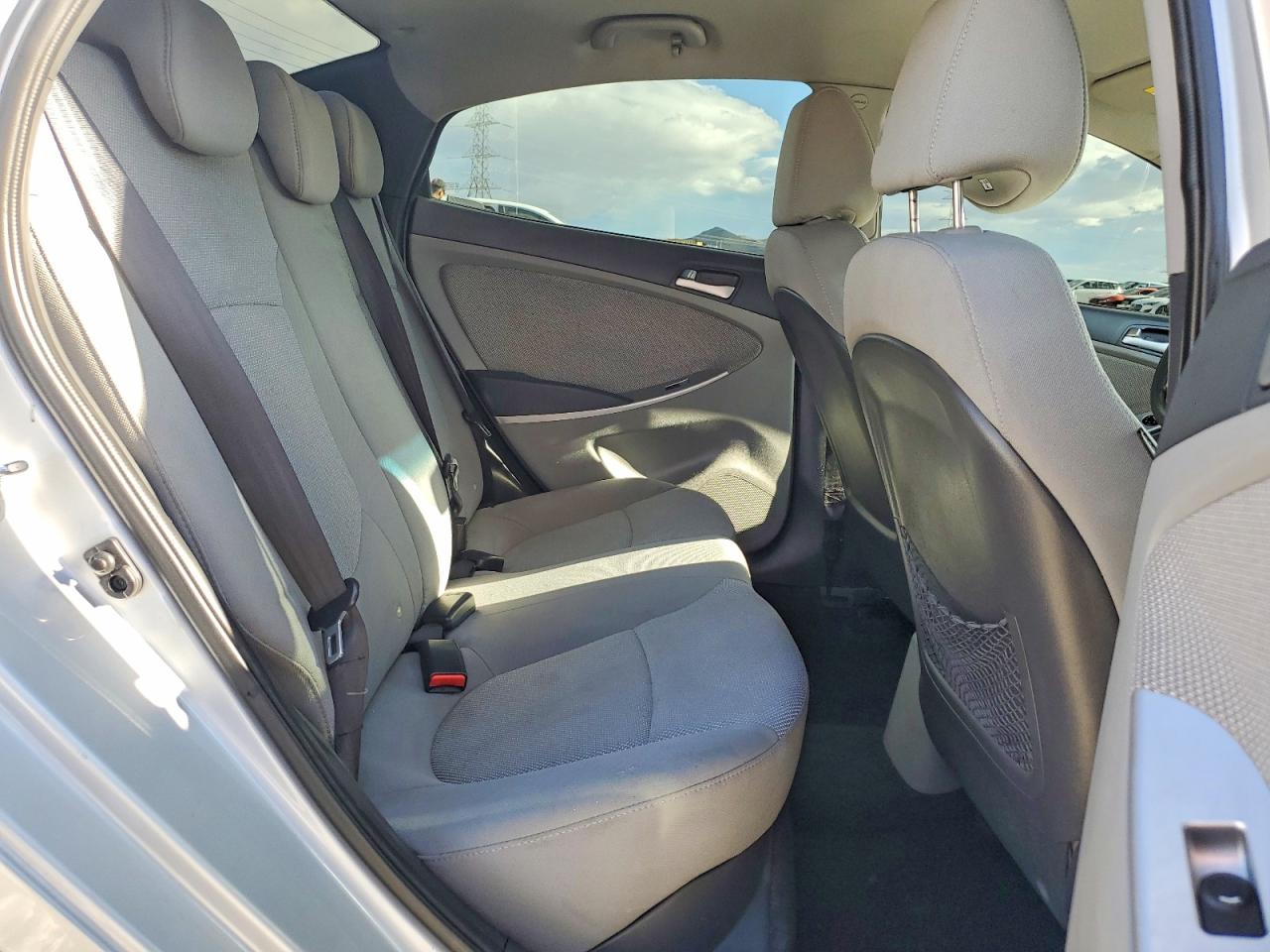 2014 HYUNDAI ACCENT GLS photo 10