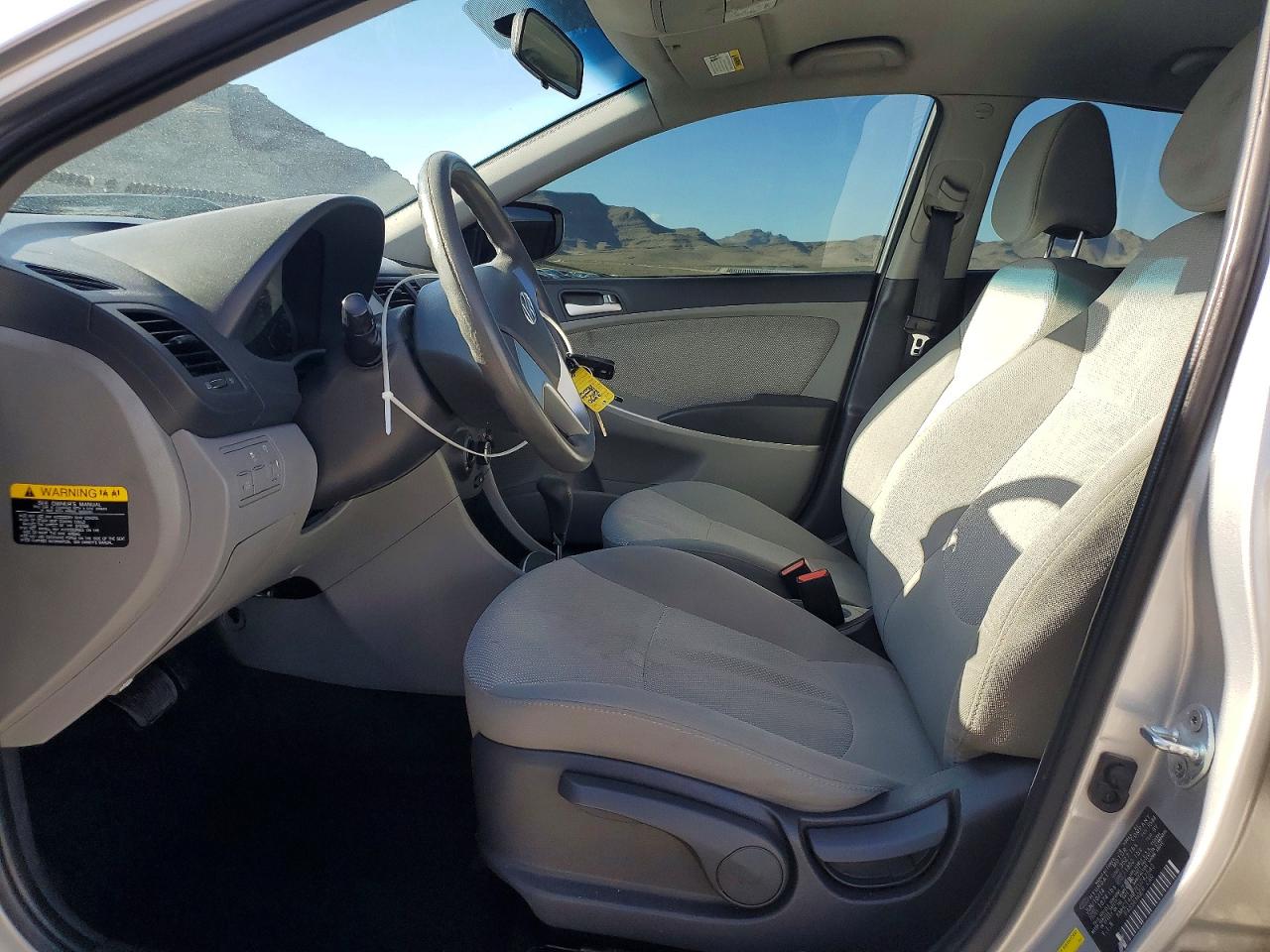 2014 HYUNDAI ACCENT GLS photo 7