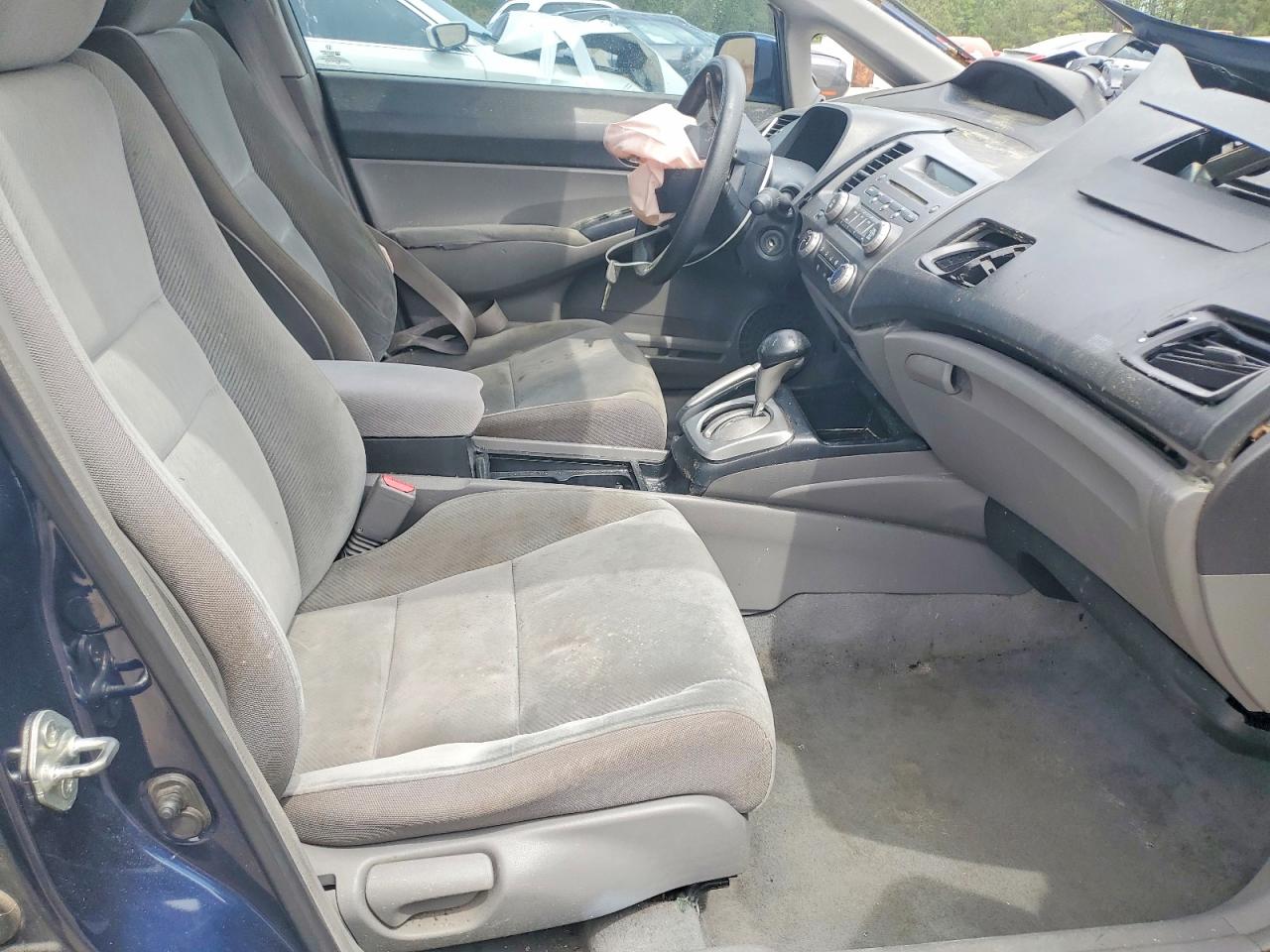 2010 HONDA CIVIC LX photo 19