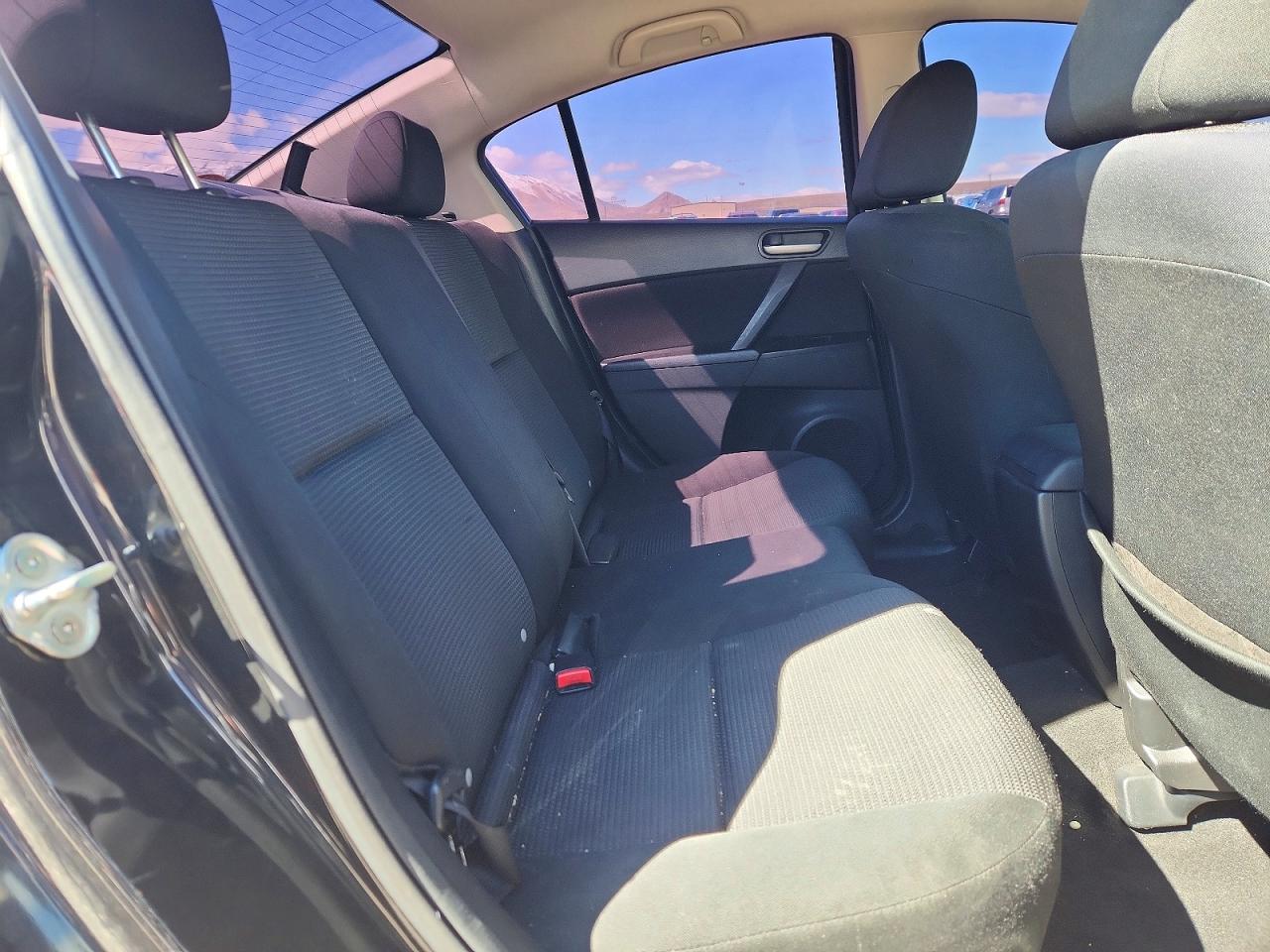 2013 MAZDA 3 I photo 28