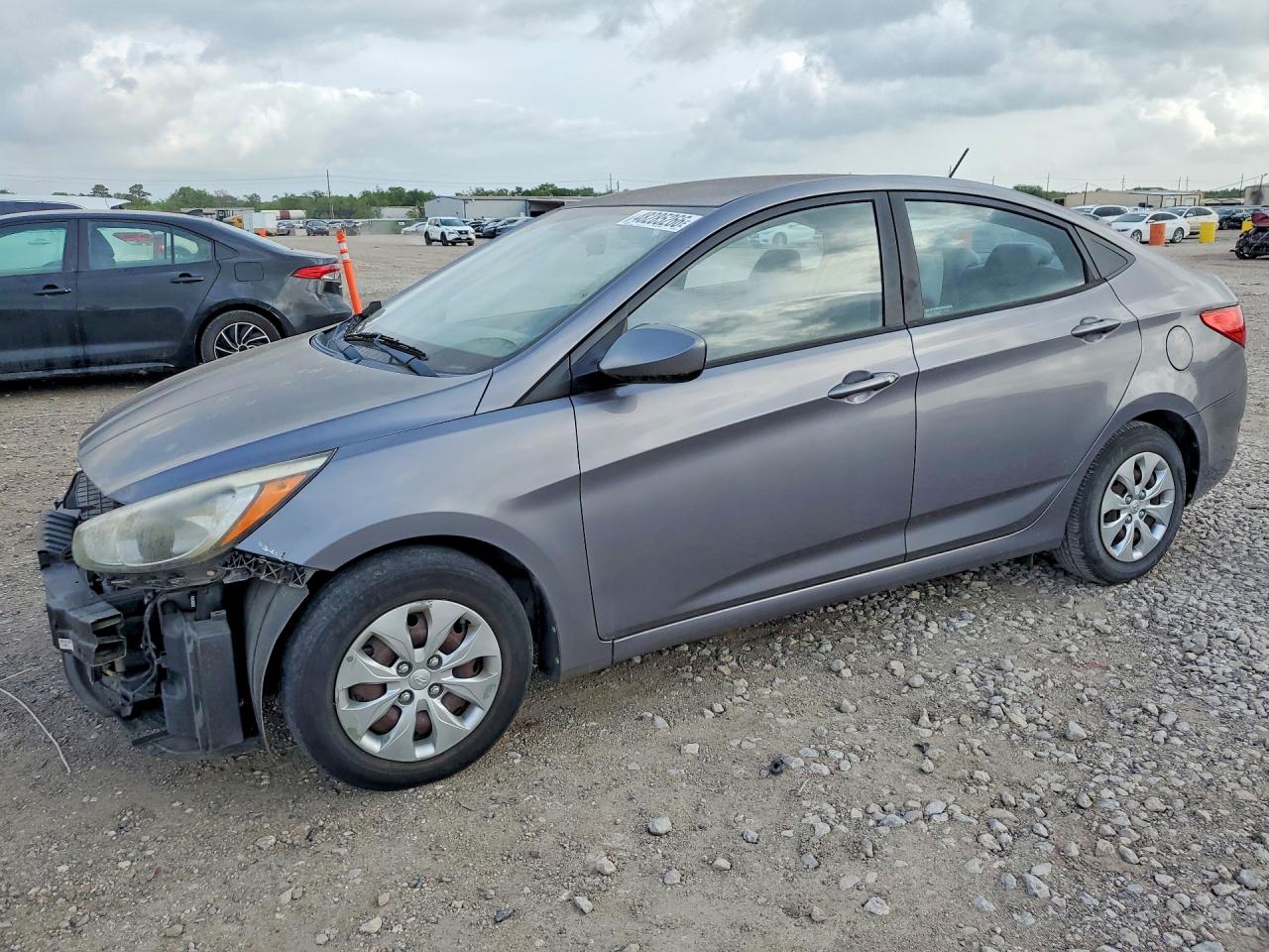 2016 HYUNDAI ACCENT