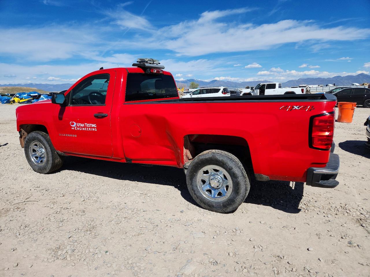 2018 CHEVROLET SILVERADO K1500 photo 2