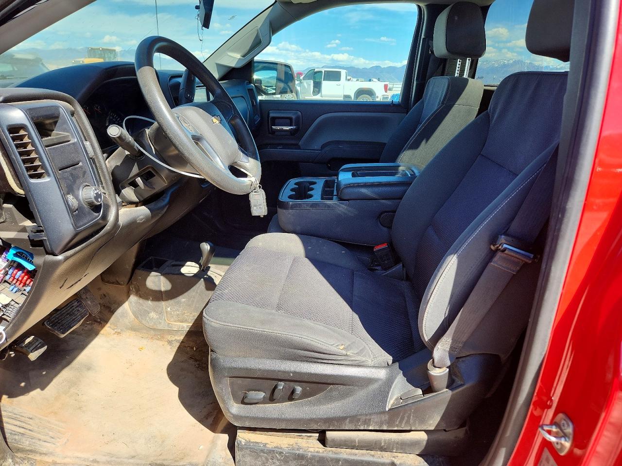 2018 CHEVROLET SILVERADO K1500 photo 7