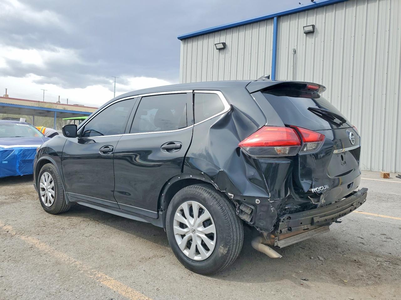 2017 NISSAN ROGUE S photo 3