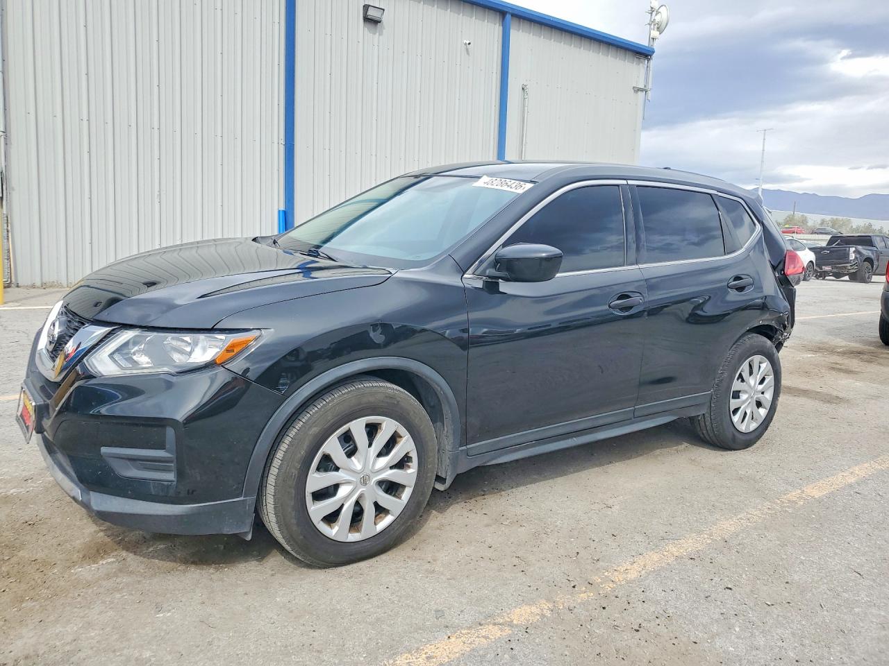 2017 NISSAN ROGUE