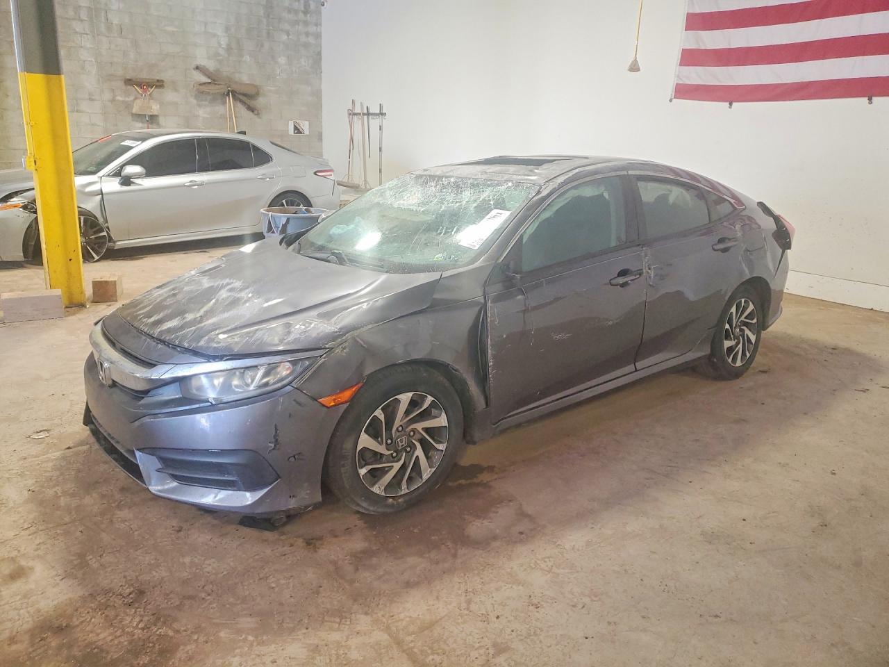 2016 HONDA CIVIC