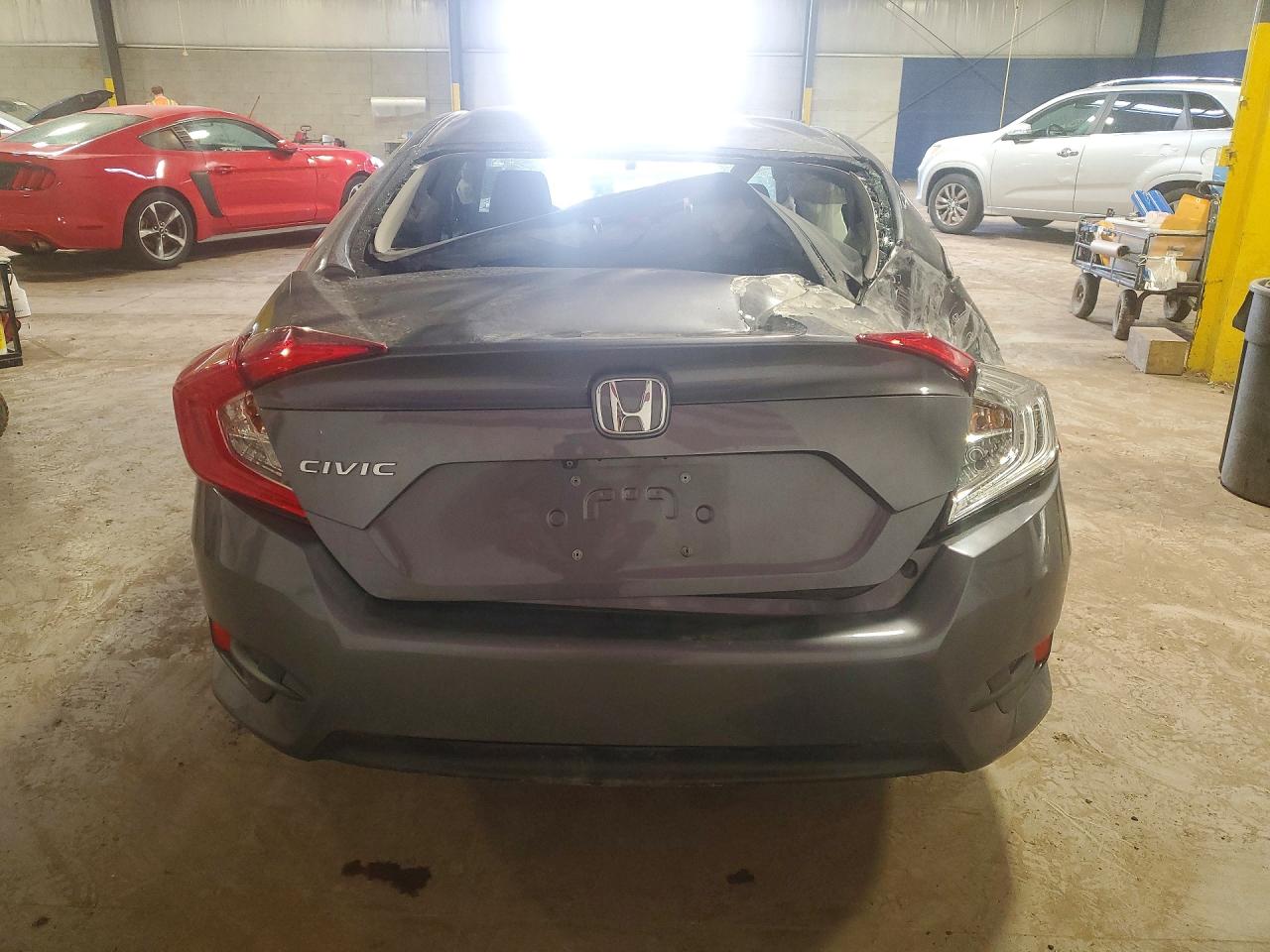 2016 HONDA CIVIC EX photo 11