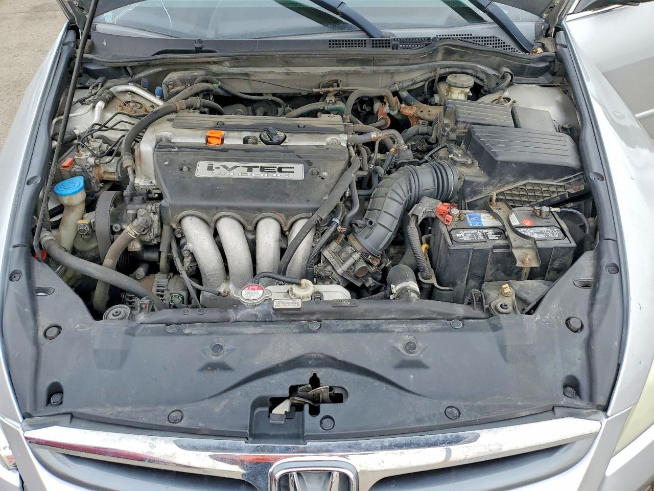 2006 HONDA ACCORD LX photo 21