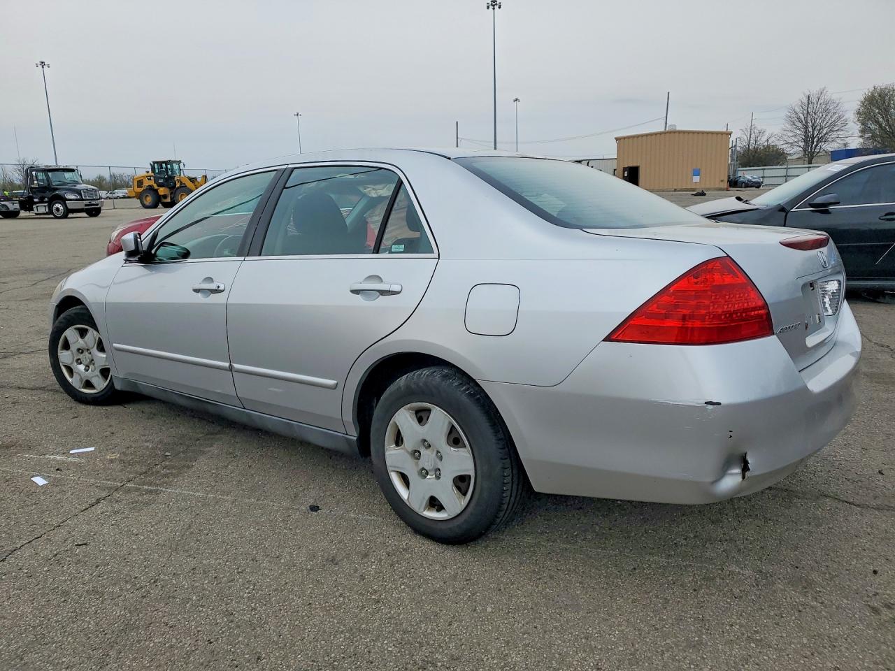 2006 HONDA ACCORD LX photo 3