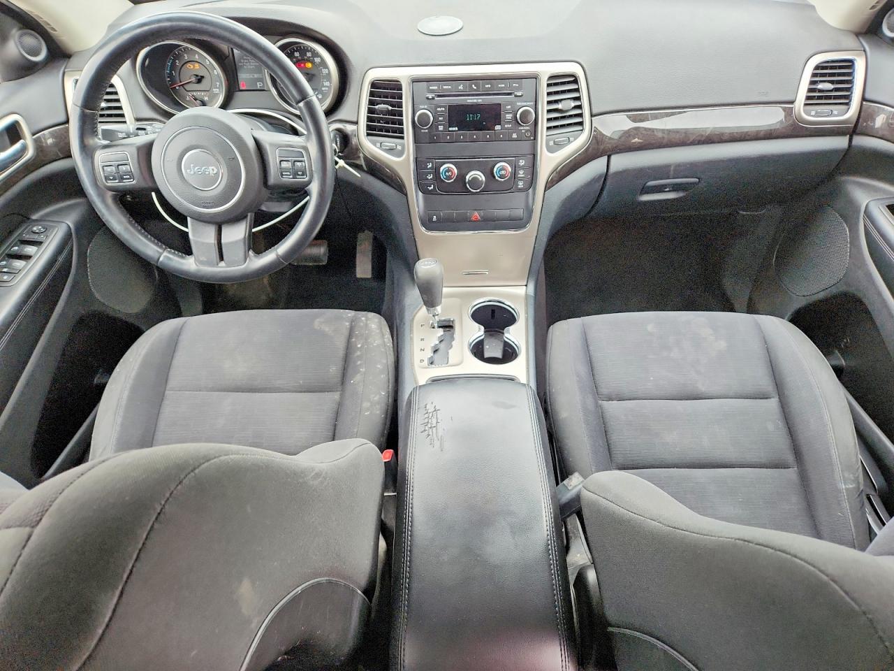 2011 JEEP GRAND CHEROKEE LAREDO photo 15