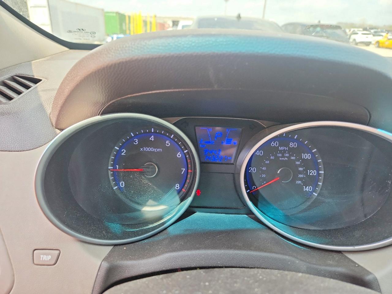 2012 HYUNDAI TUCSON LIMITED photo 25