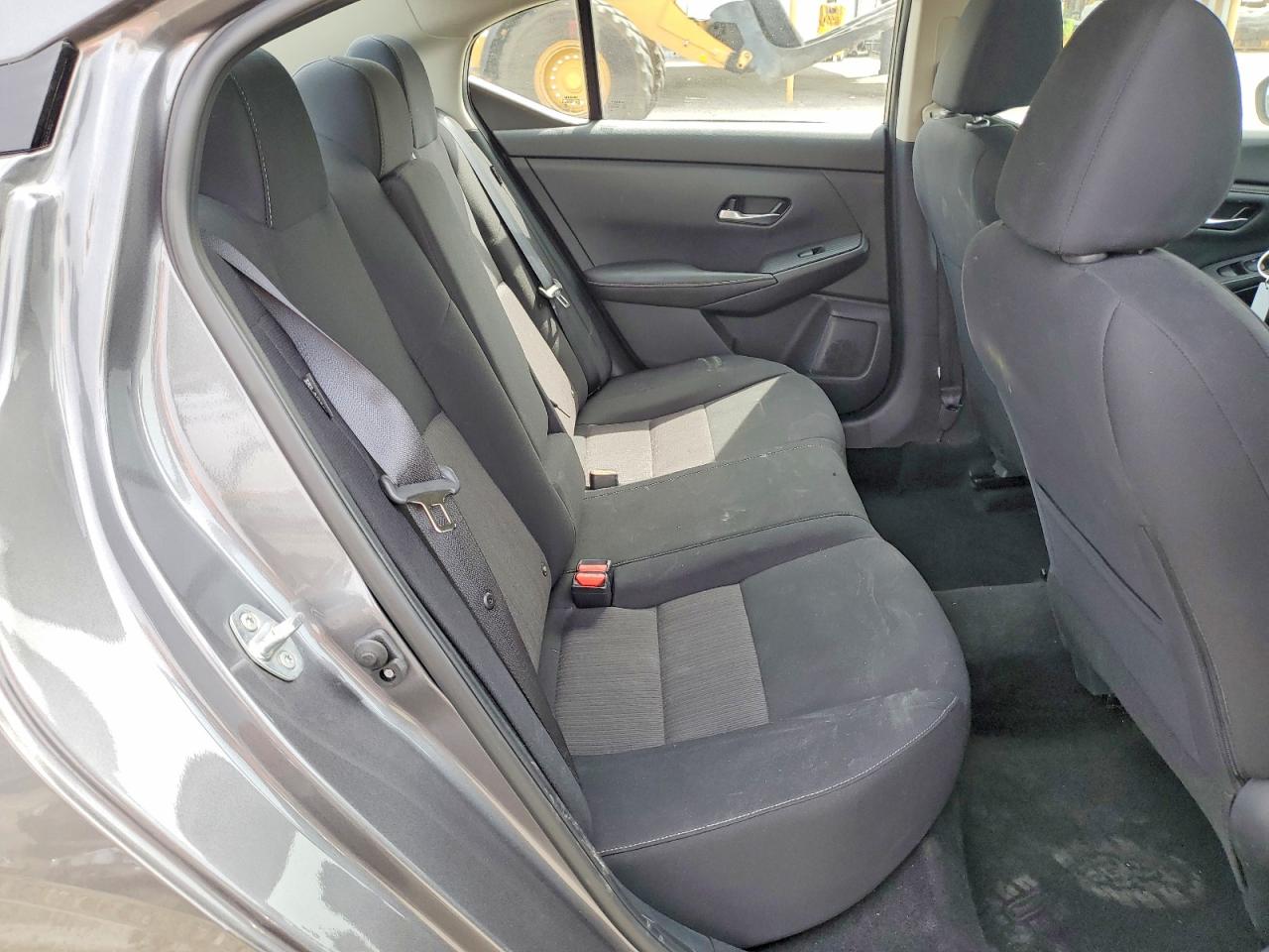2022 NISSAN SENTRA SV photo 10