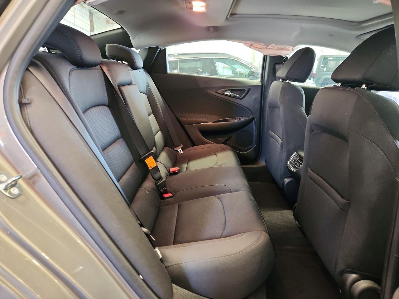 2018 CHEVROLET MALIBU LT photo 28