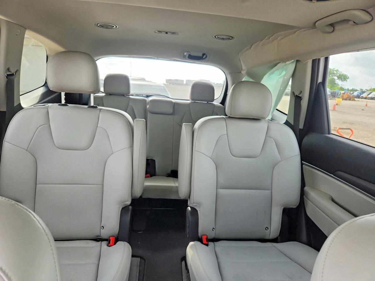 2021 KIA TELLURIDE S photo 28