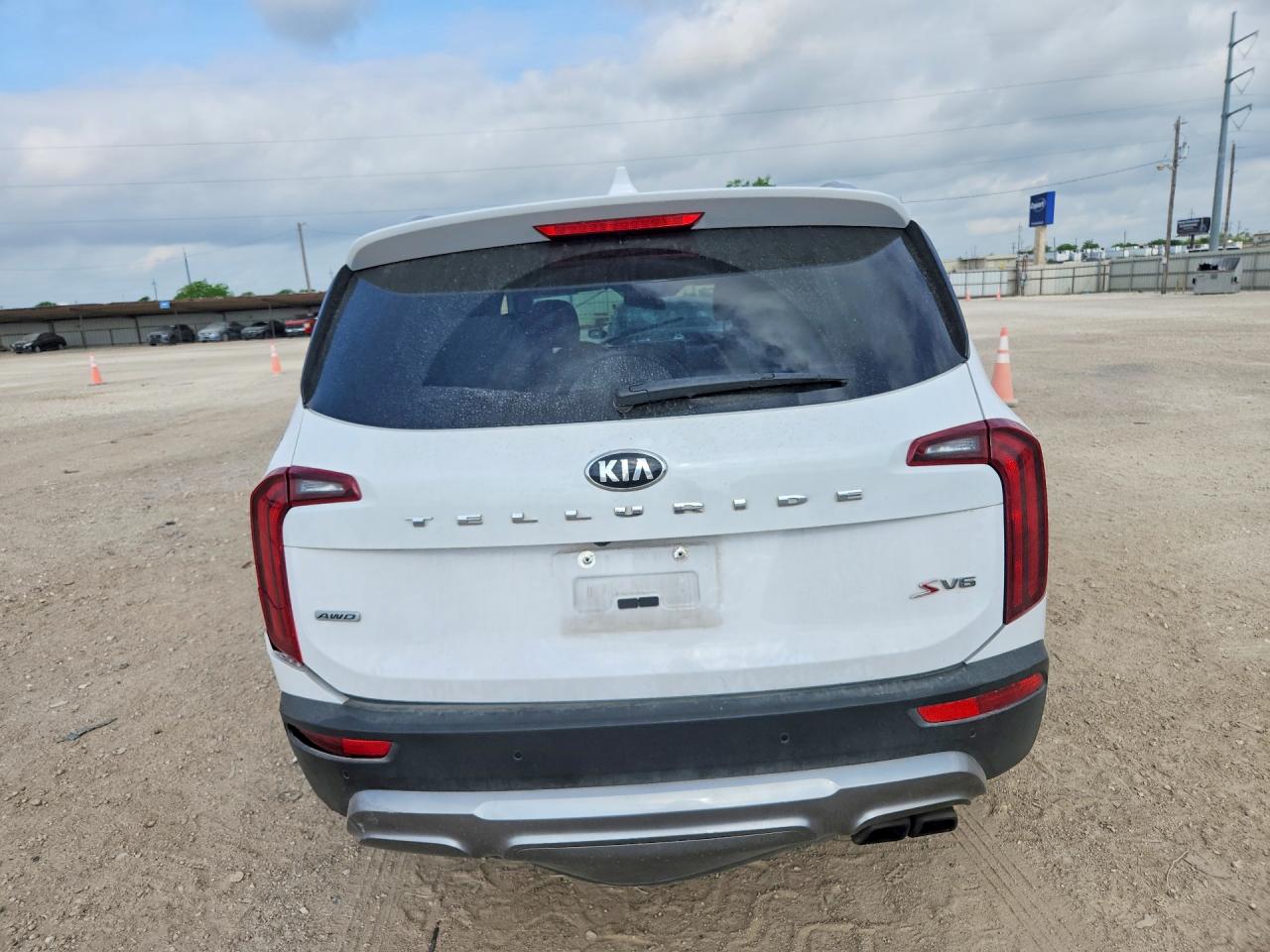 2021 KIA TELLURIDE S photo 16