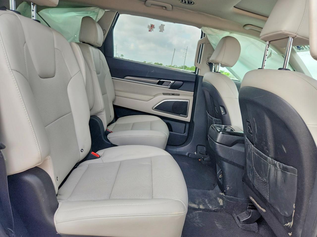 2021 KIA TELLURIDE S photo 31