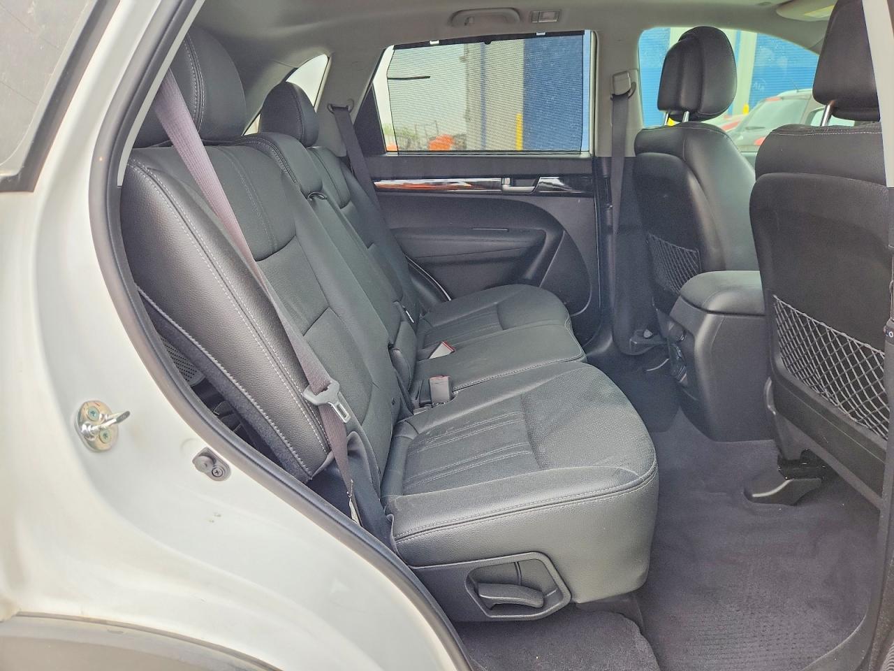 2014 KIA SORENTO EX photo 21